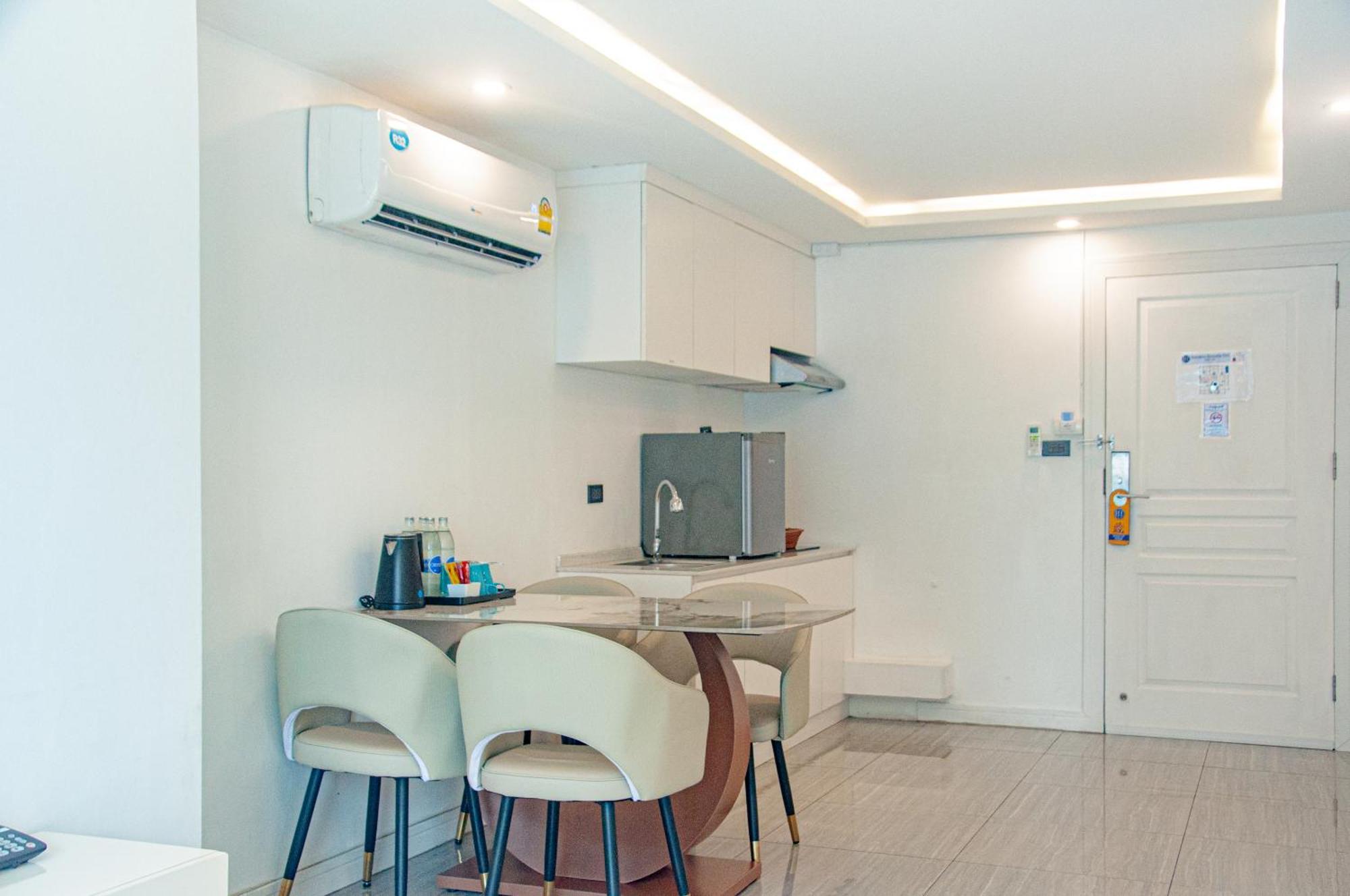 HOITAK Residence Jomtien Beach Esterno foto